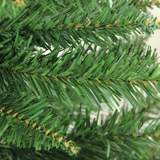 Northlight 5ft. Unlit Full Buffalo Fir Artificial Christmas Tree